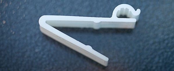 Soffit-clip_Christmas-lights