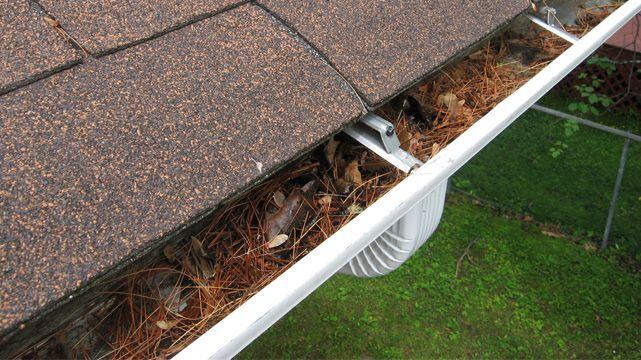 Zip-hanger-gutter