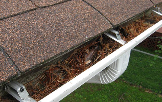 clogged-gutters