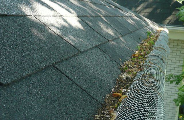 gutter-protection_mesh-on-roll